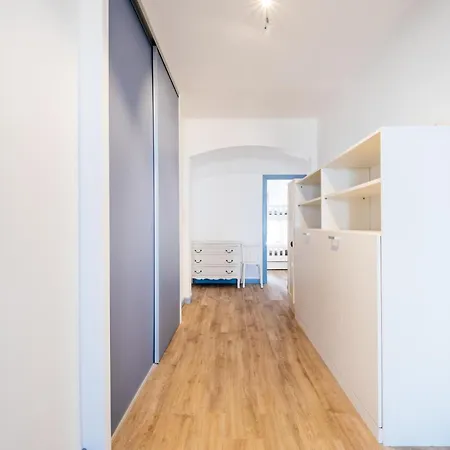 Апартаменты Nepto Troisieme *